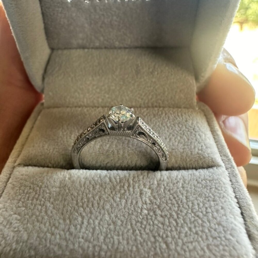 Diamond Engagement Ring – 14k White Gold – Appraised at $2,500 - Picture 2 of 8